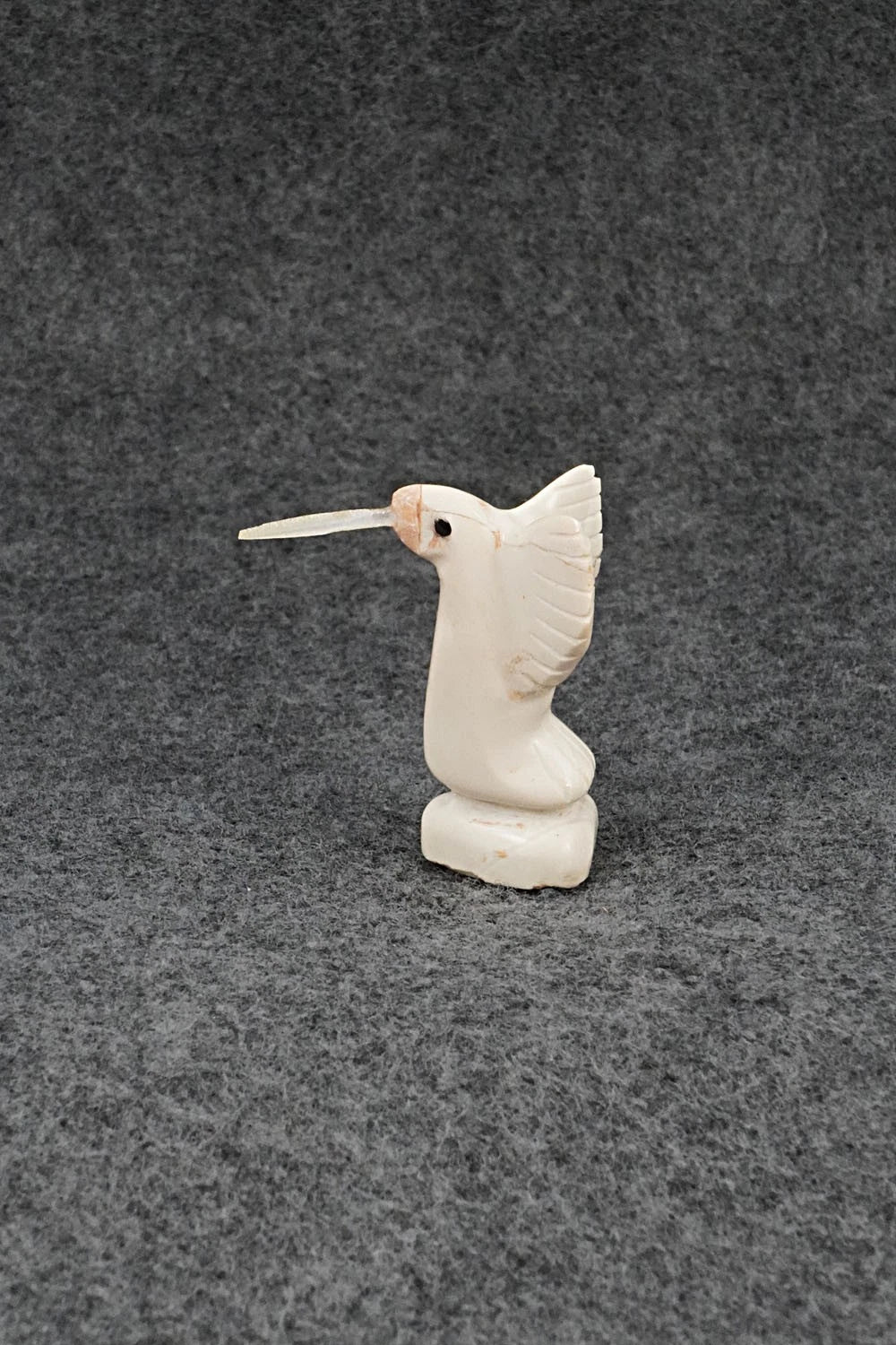 Hummingbird Zuni Fetish Carving - Justin Red Elk