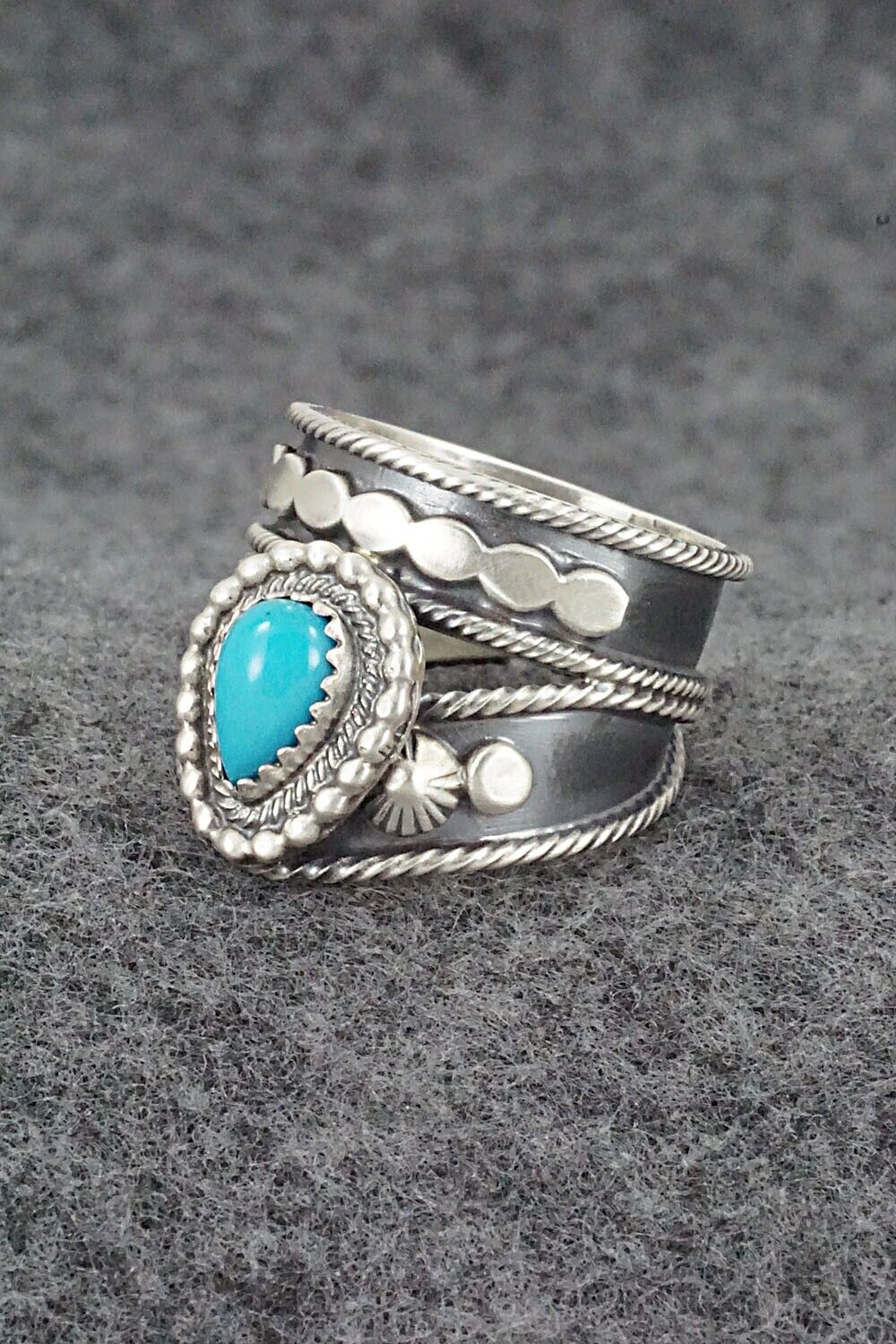 Turquoise & Sterling Silver Ring - Tom Lewis - Size 9.5