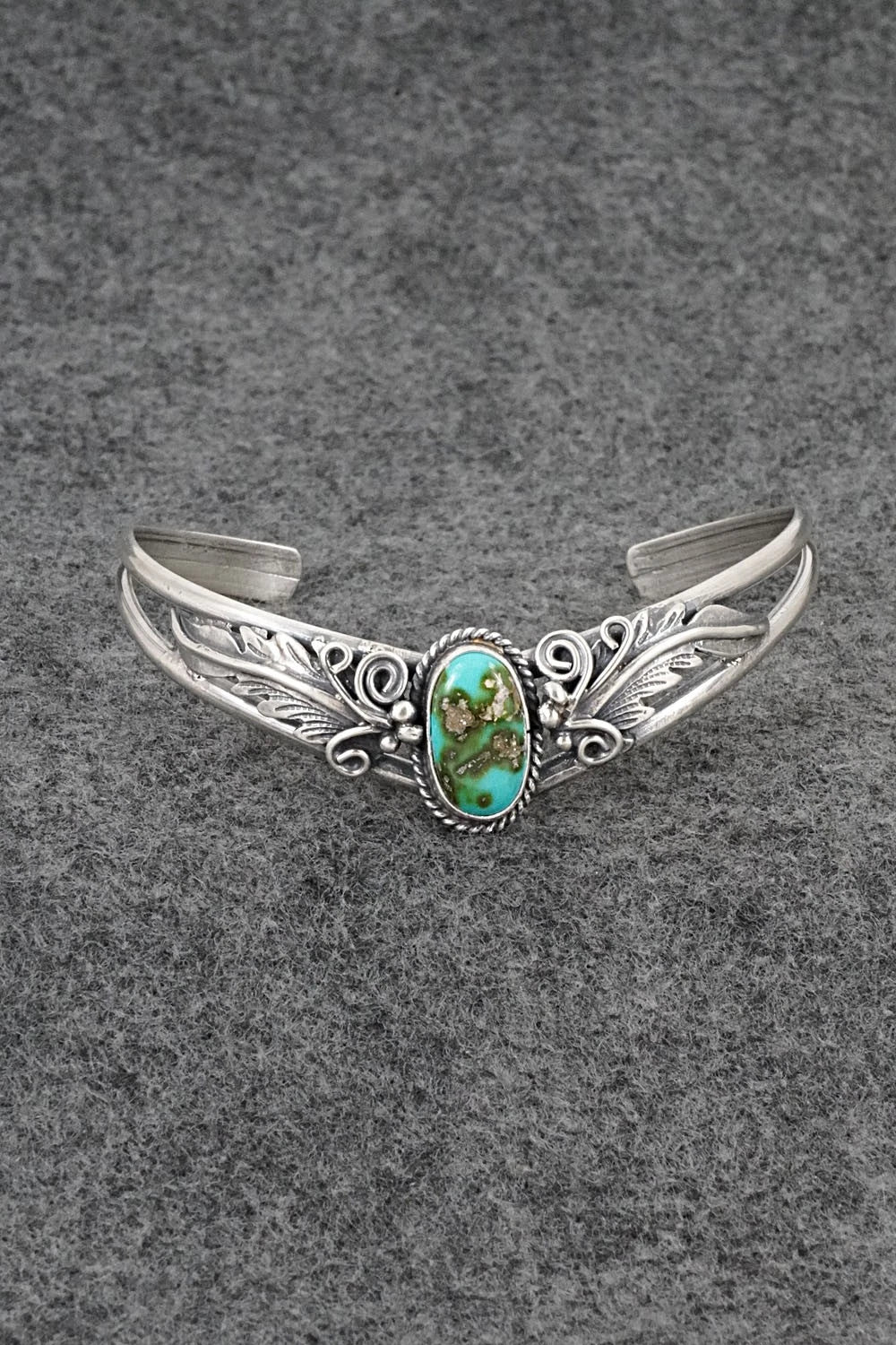 Turquoise & Sterling Silver Bracelet - Jemson Henio