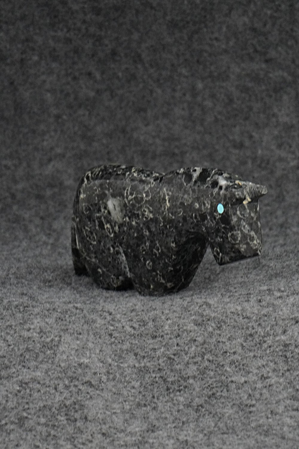 Horse Zuni Fetish Carving - Bernard Laiwakete