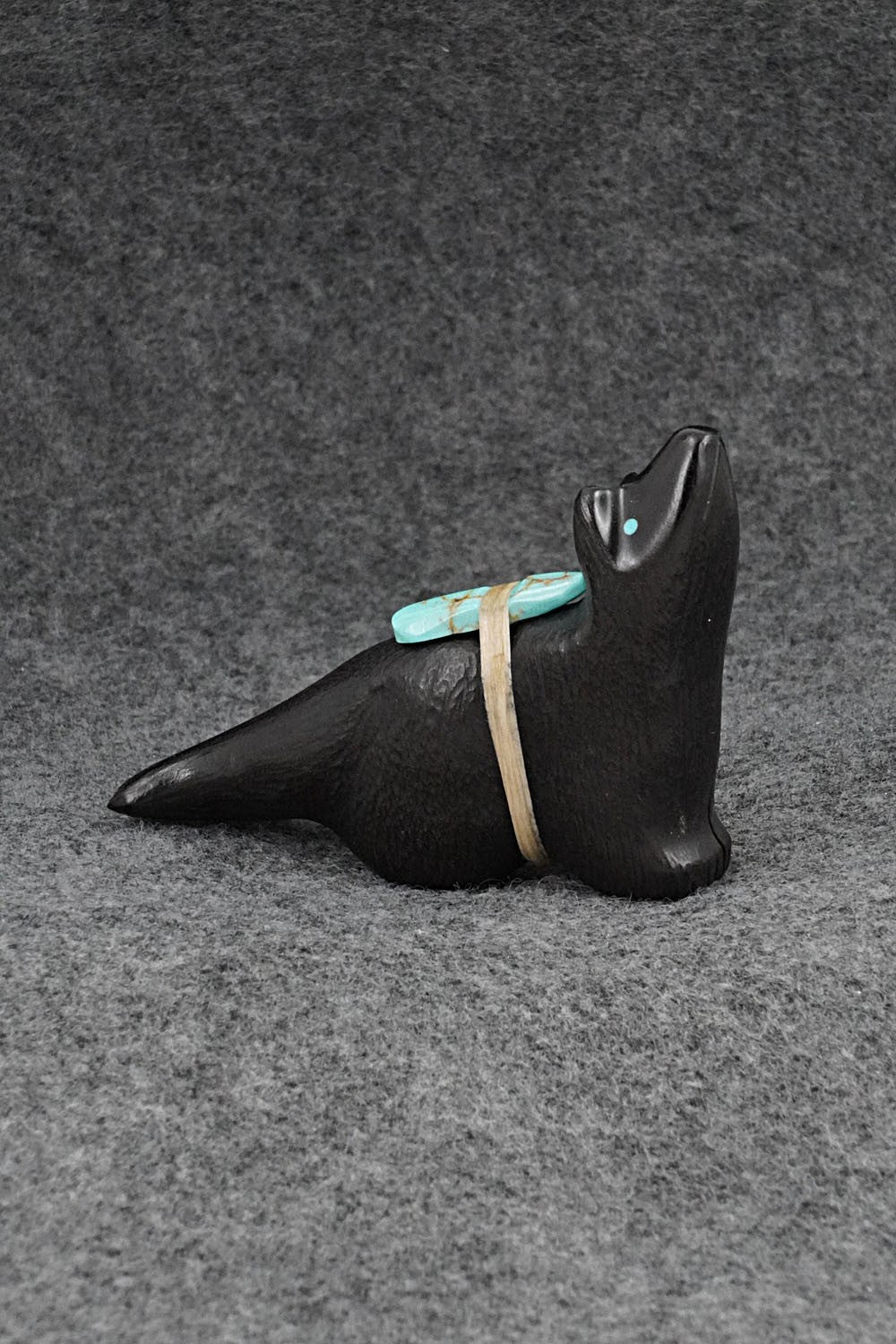 Wolf Zuni Fetish Carving - Herbert Halate