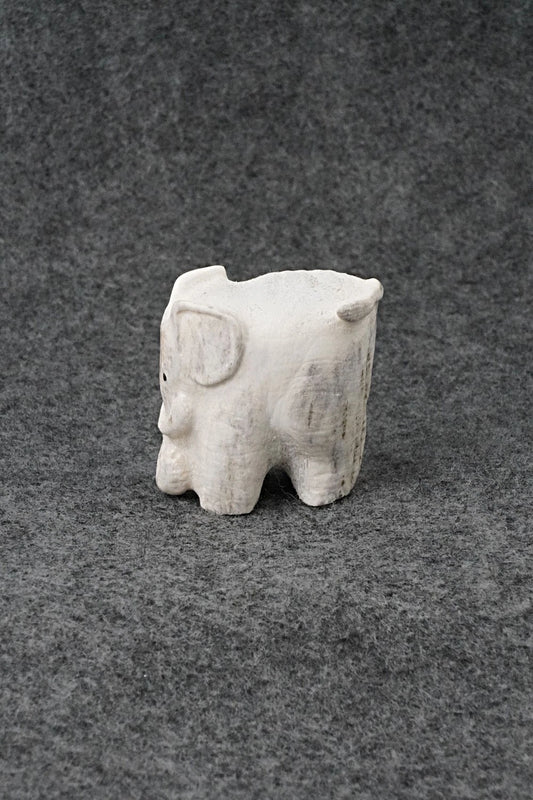 Elephant Zuni Fetish Carving - Maxx Laate