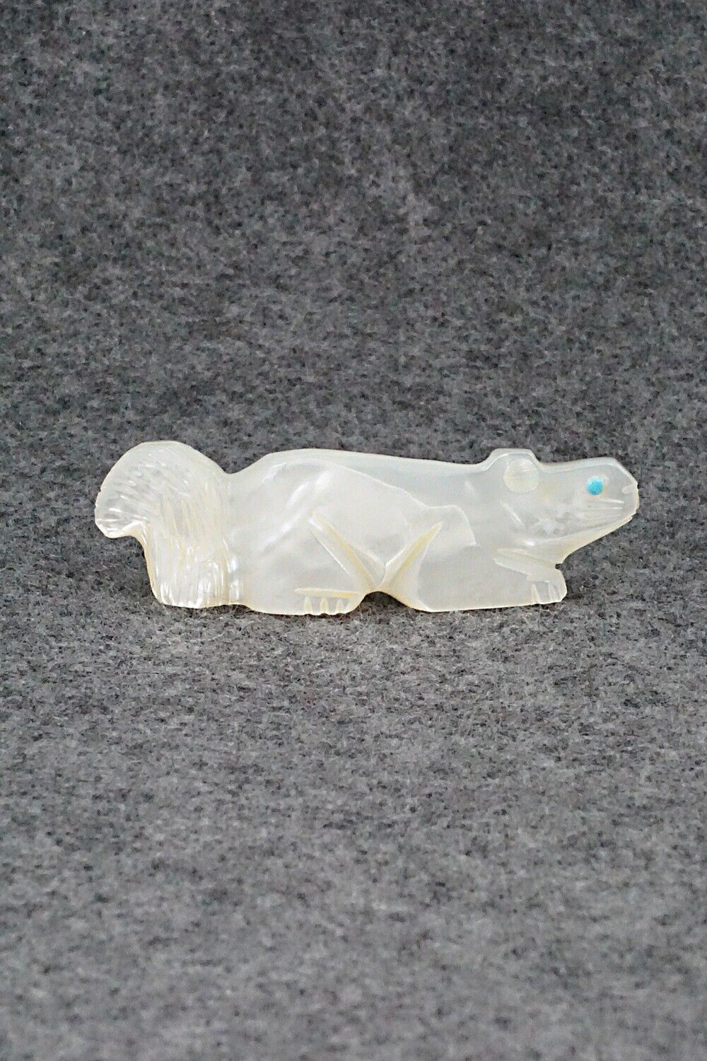 Squirrel Zuni Fetish Carving - Danette Laate