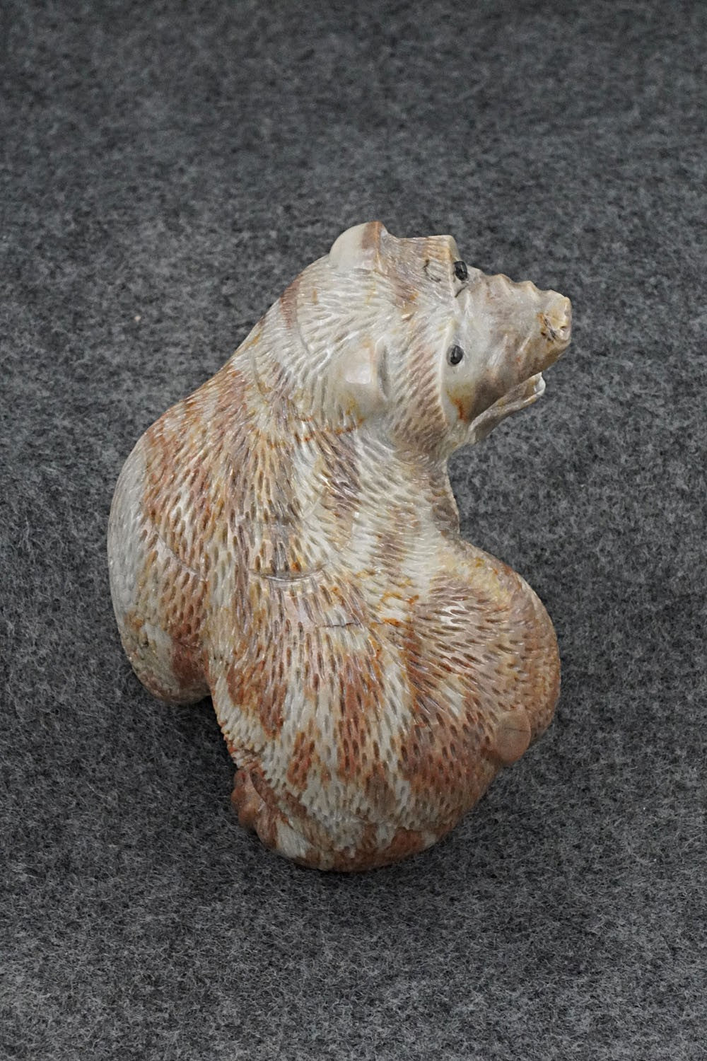 Bear Zuni Fetish Carving - Terrance Panteah