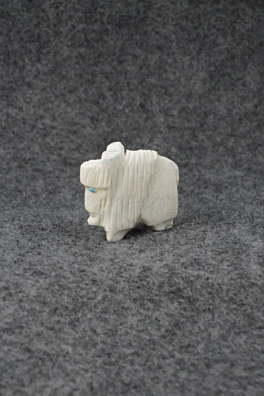 Buffalo Zuni Fetish Carving - Gilbert Lonjose