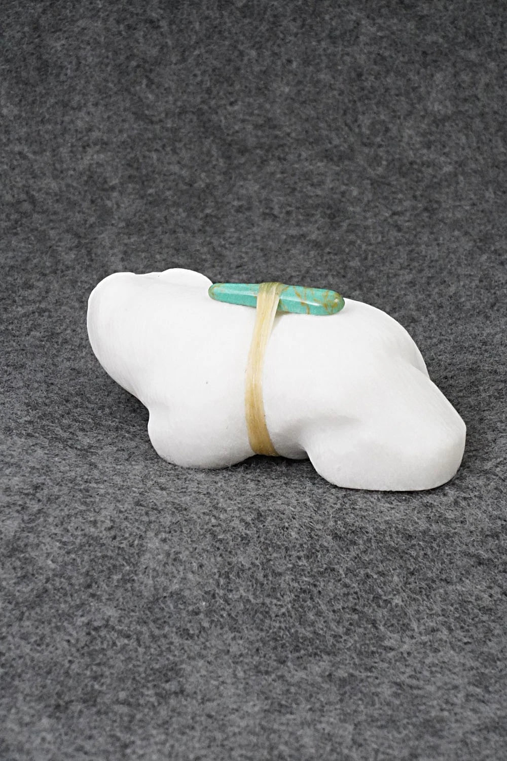 Bear Zuni Fetish Carving - Herbert Halate