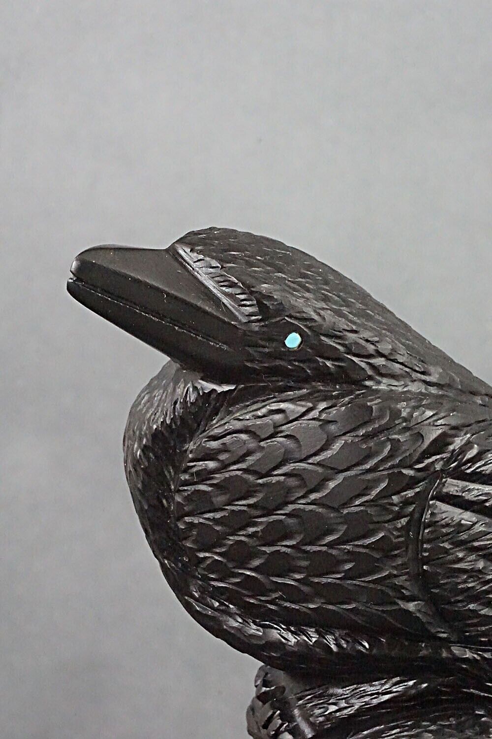 Crows Zuni Fetish Carving - Tony Mackel