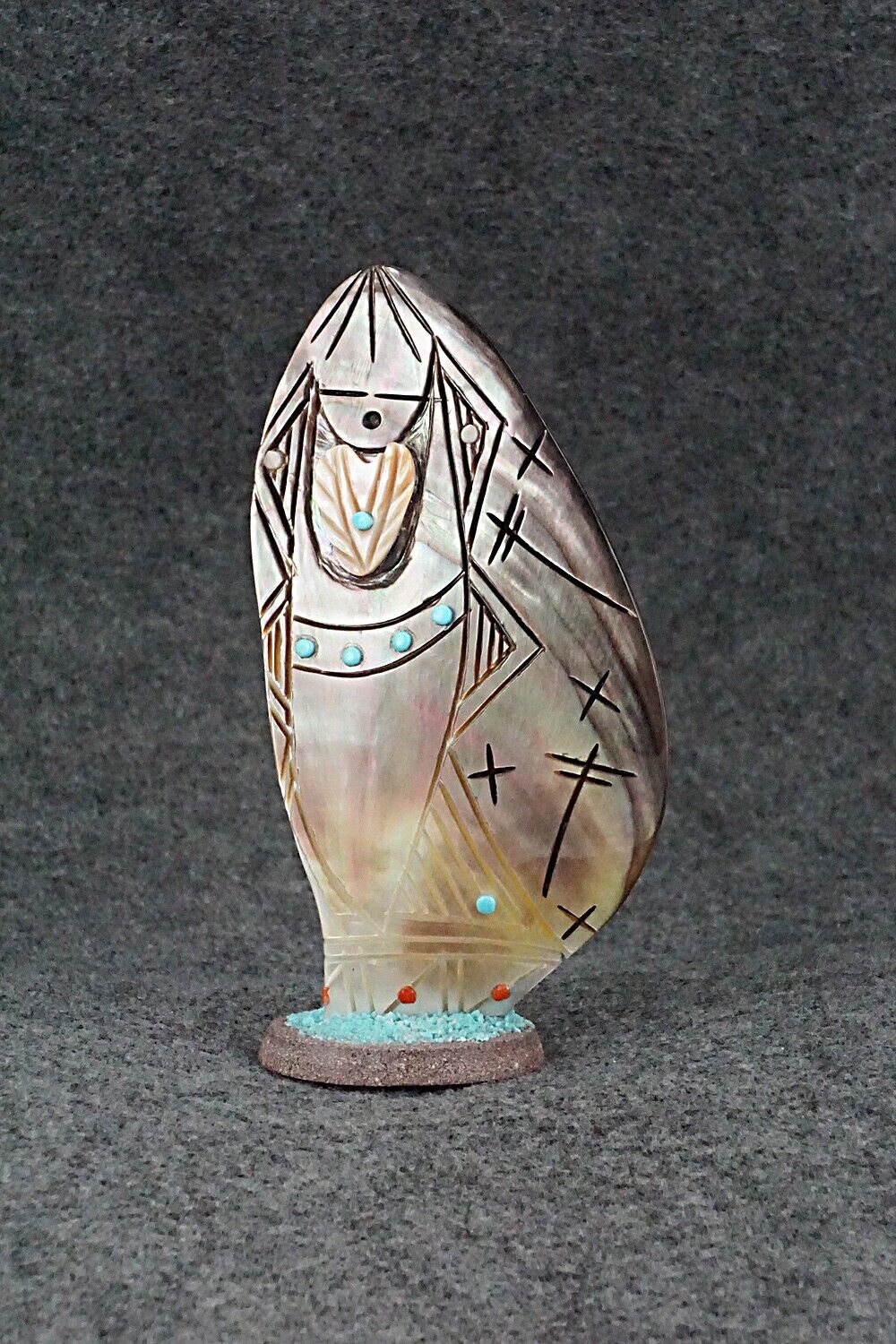 Corn Maiden Zuni Fetish Carving - Vickie Quandelacy