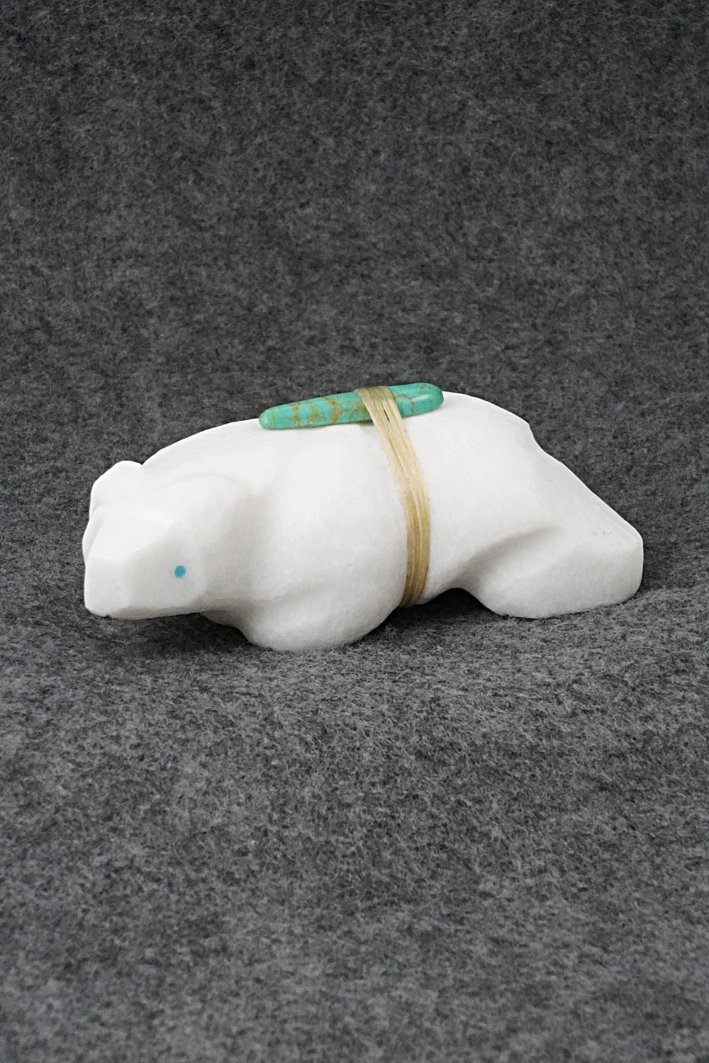 Bear Zuni Fetish Carving - Herbert Halate