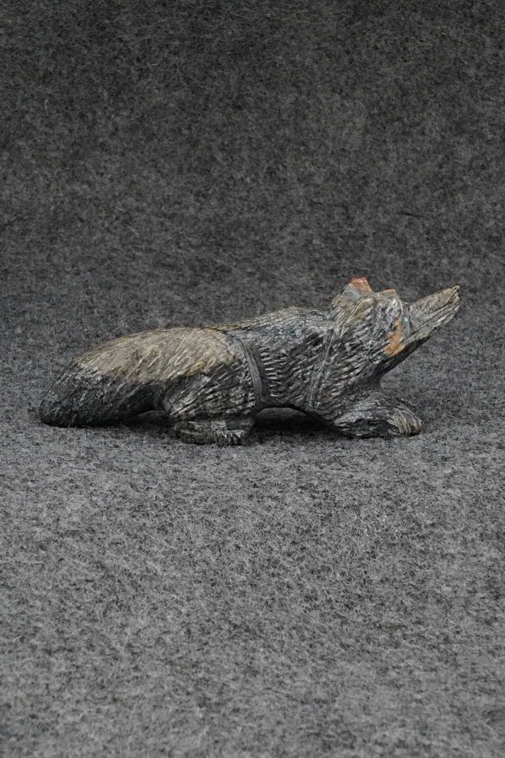 Wolf Zuni Fetish Carving - Tony Mackel