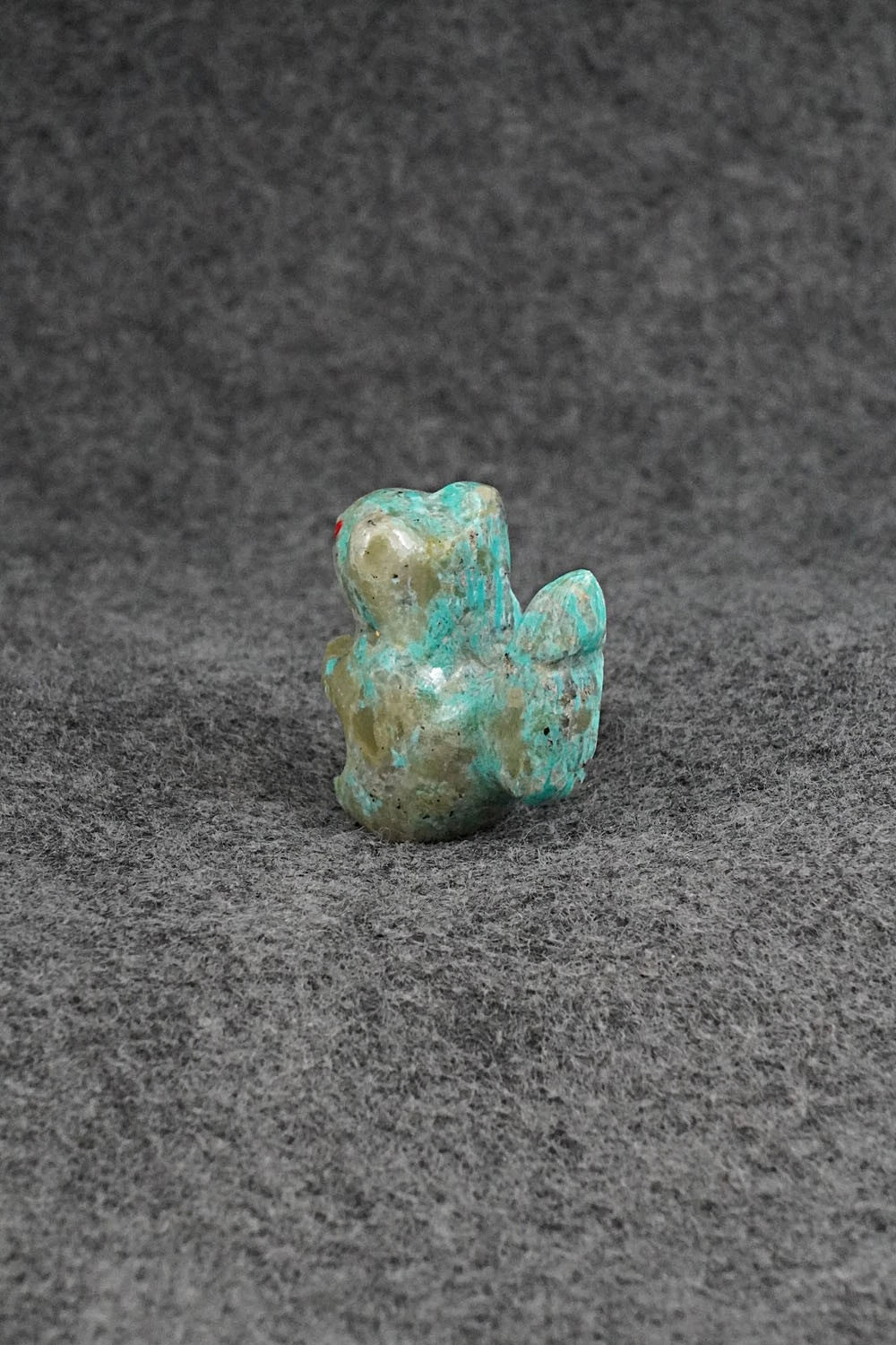 Squirrel Zuni Fetish Carving - Kenric Laiwakete