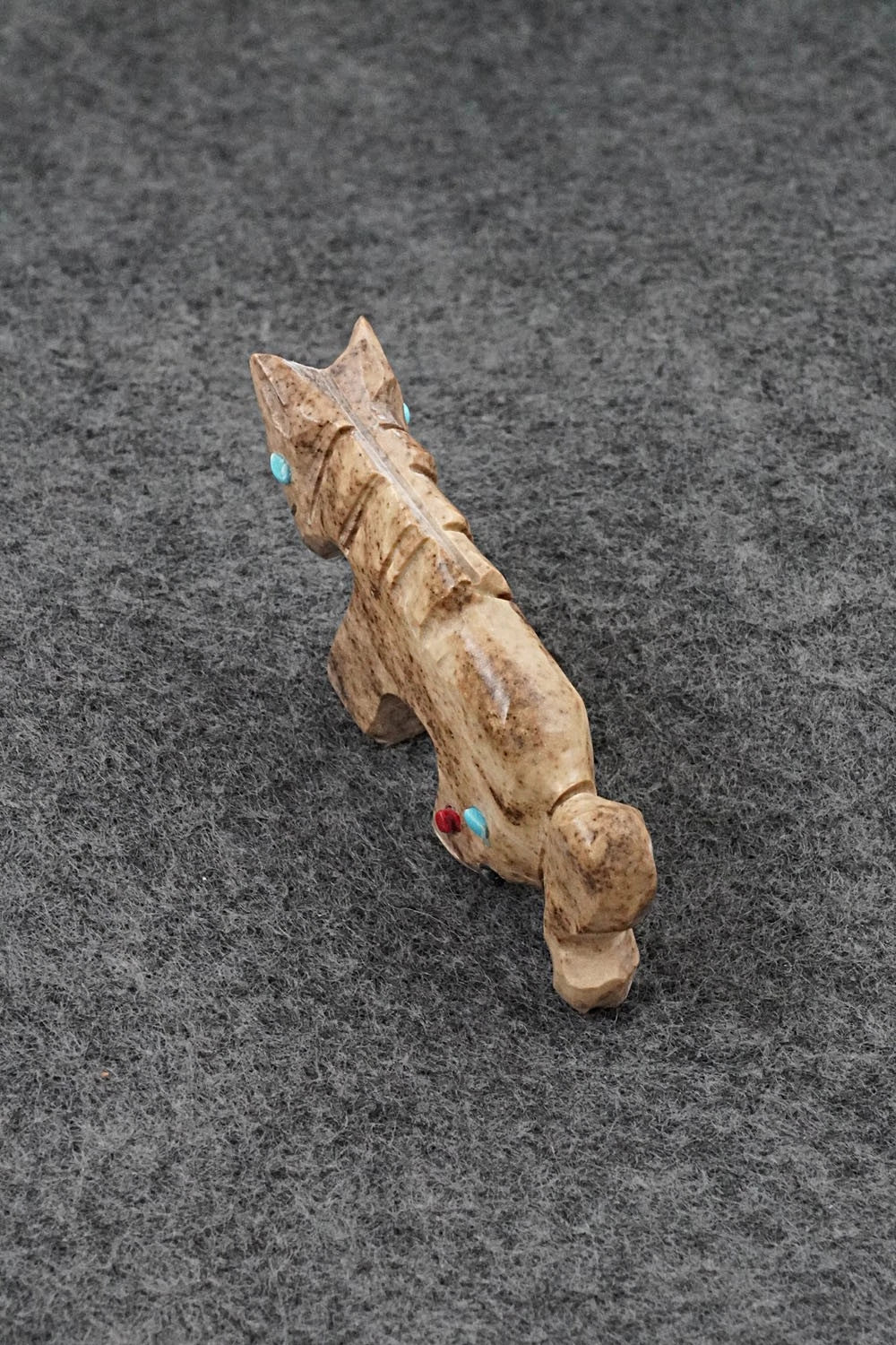 Horse Zuni Fetish Carving - Dannette Laate