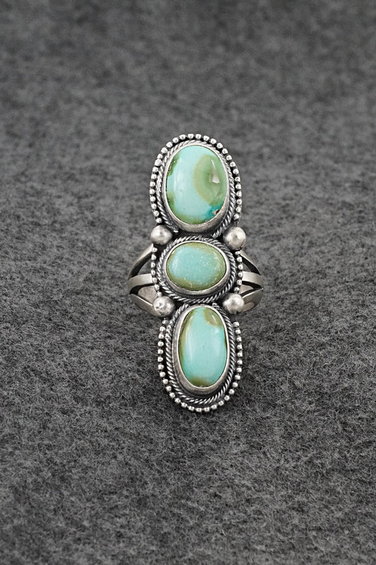 Turquoise & Sterling Silver Ring - Bobby Johnson - Size 9