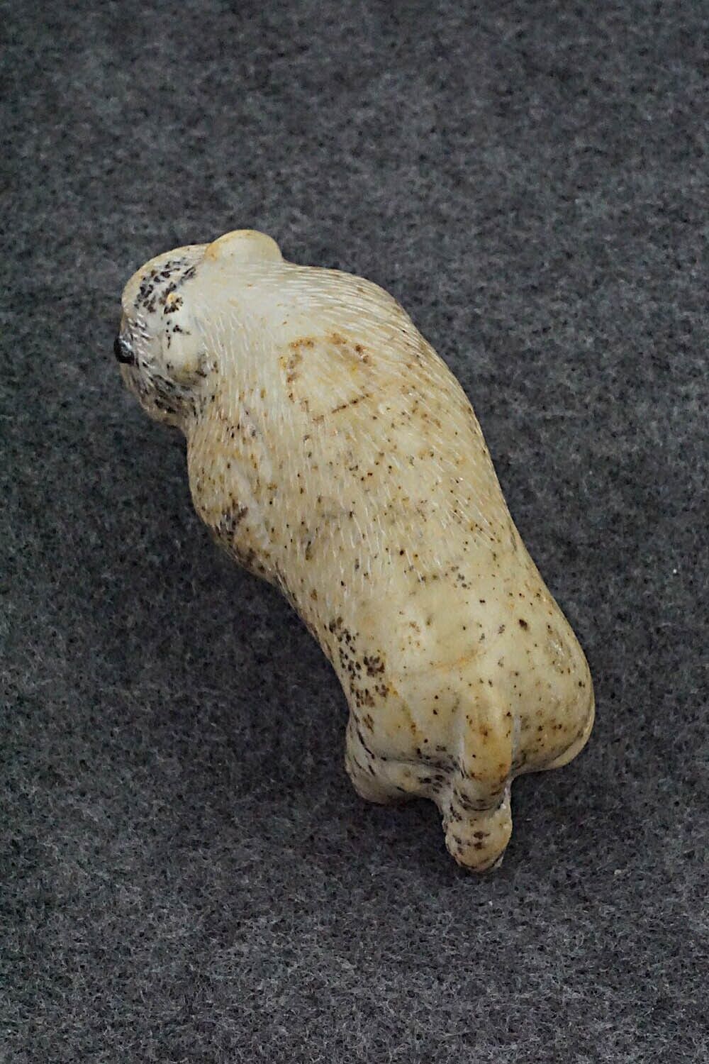 Buffalo Zuni Fetish Carving - Terrance Panteah