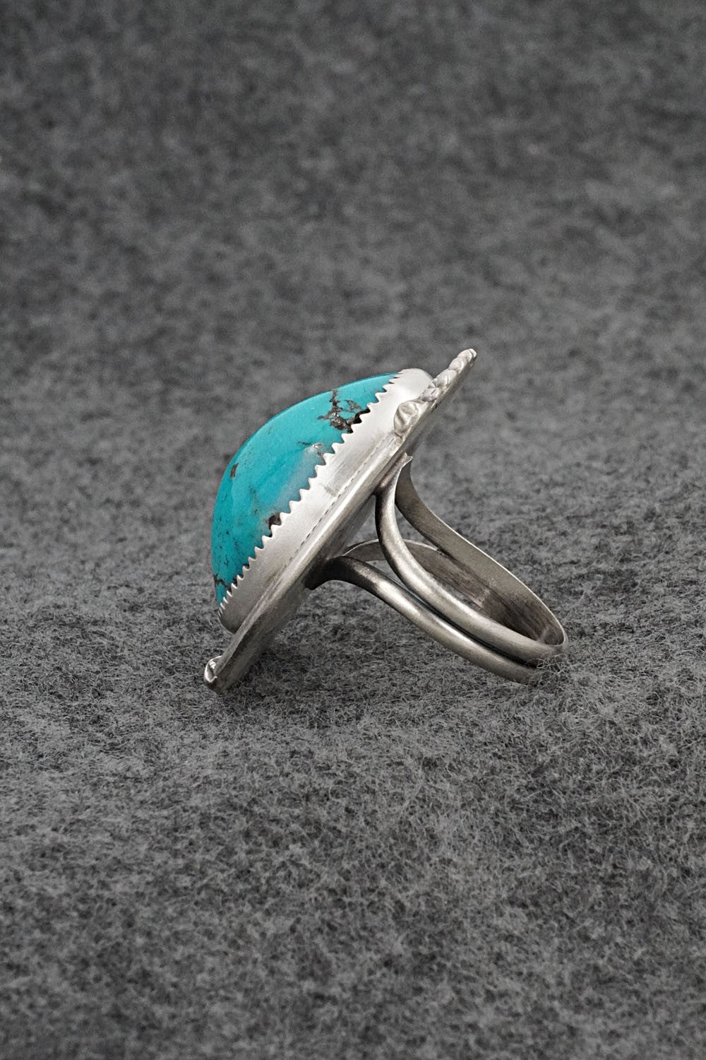 Turquoise & Sterling Silver Ring - Leslie Nez - Size 9.5