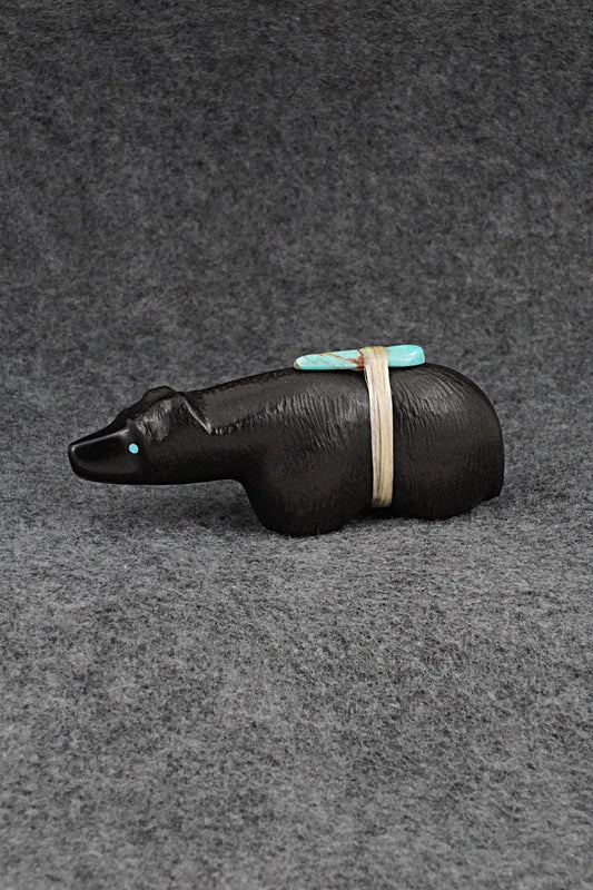 Bear Zuni Fetish Carving - Herbert Halate