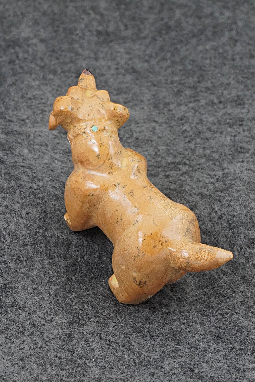 Dog Zuni Fetish Carving - Freddie Leekya