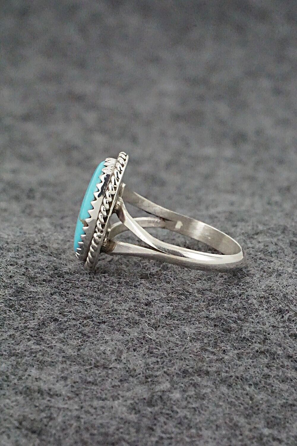 Turquoise & Sterling Silver Ring - Robert Martinez - Size 7