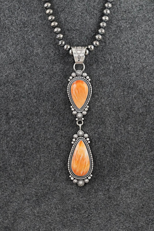 Spiny Oyster & Sterling Silver Necklace - Tom Lewis