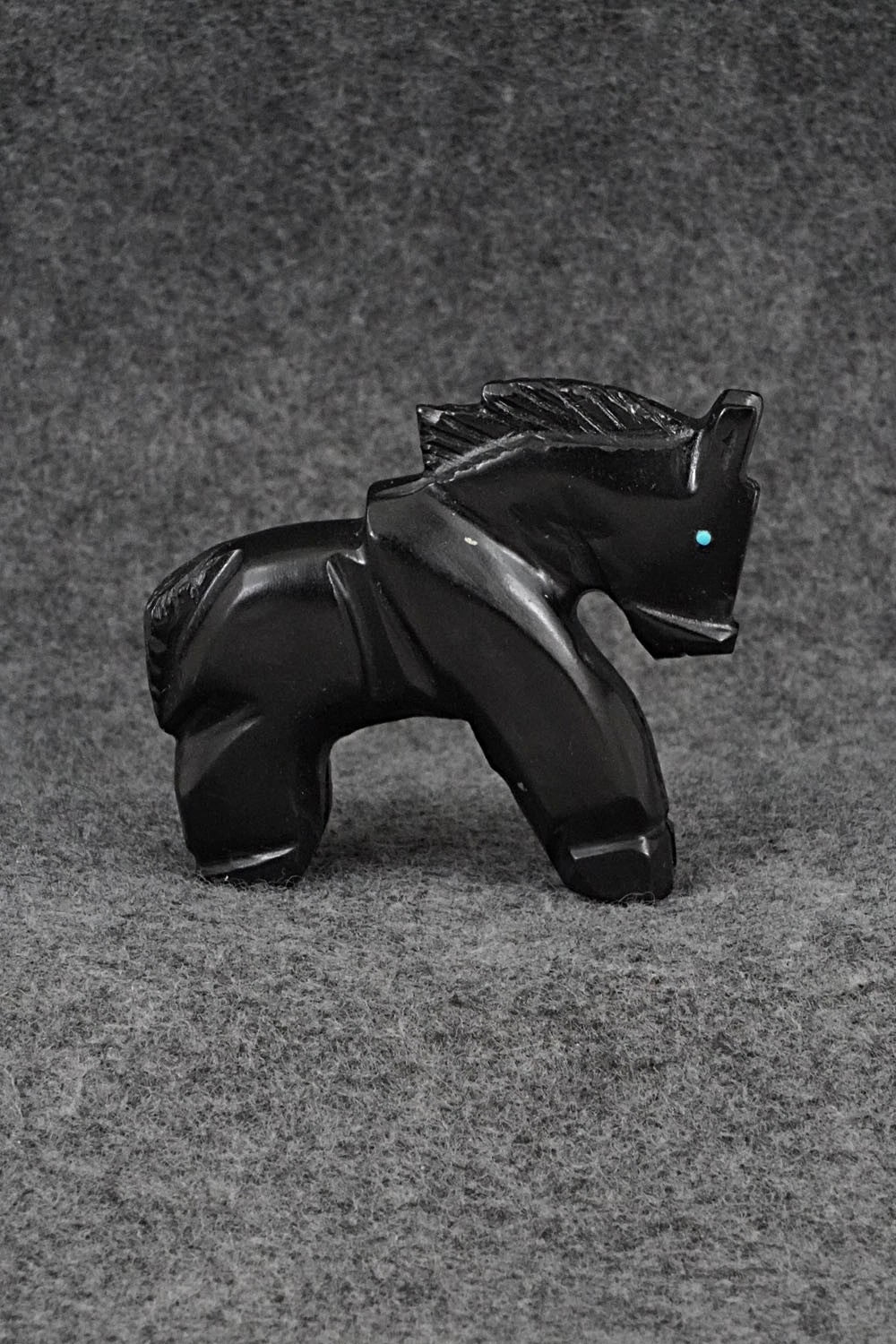 Horse Zuni Fetish Carving - Tony Mackel