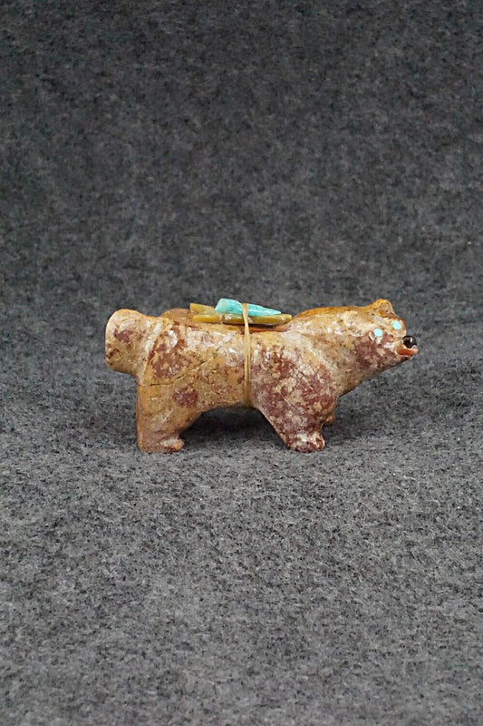 Wolf Zuni Fetish Carving - Freddie Leekya