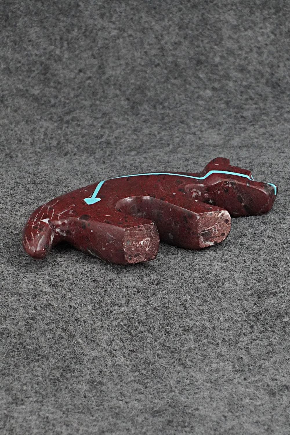 Wolf Zuni Fetish Carving - Kenric Laiwakete