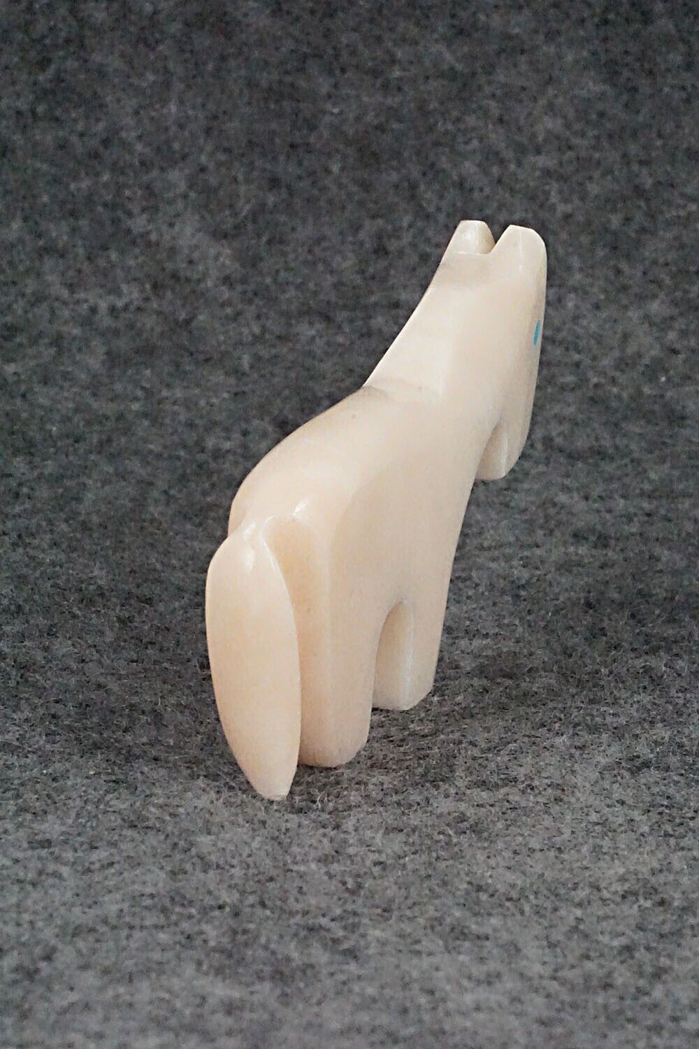 Horse Zuni Fetish Carving - Bernard Laiwakete