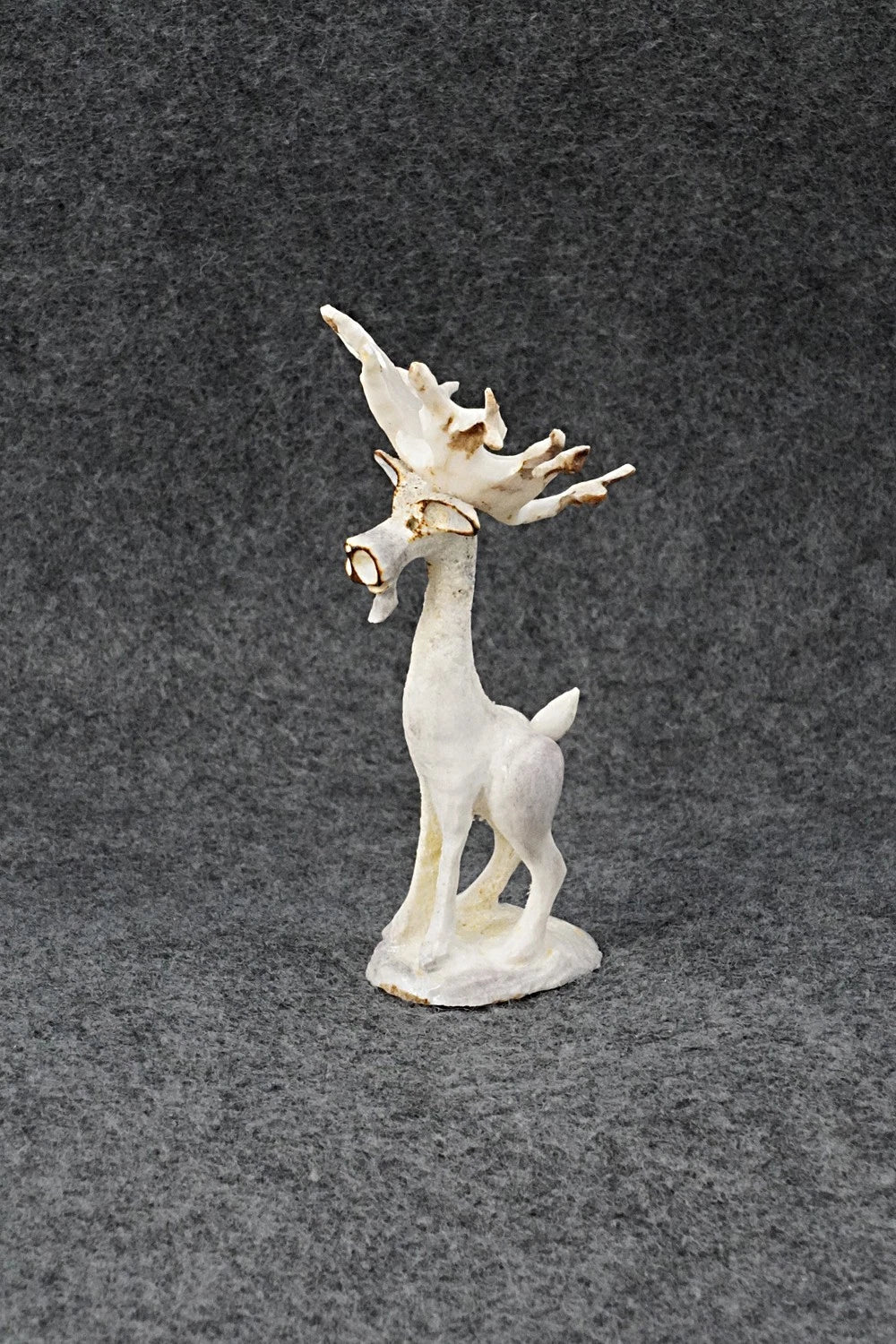 Elk Zuni Fetish Carving - Ruben Najera