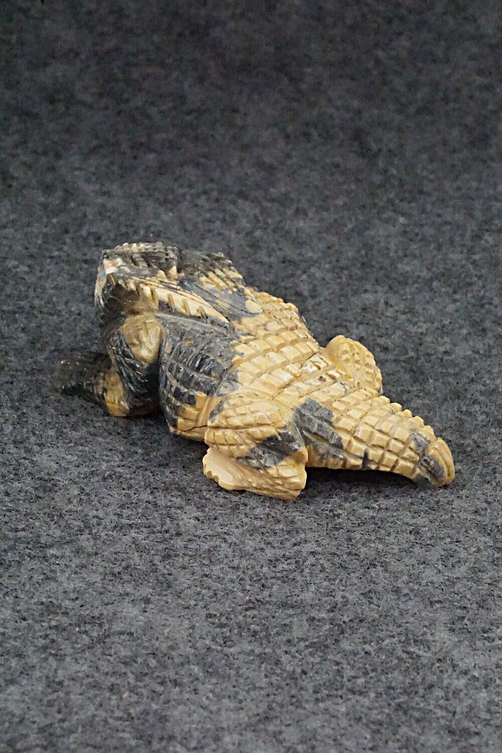 Horned Toad Zuni Fetish Carving - Tony Mackel
