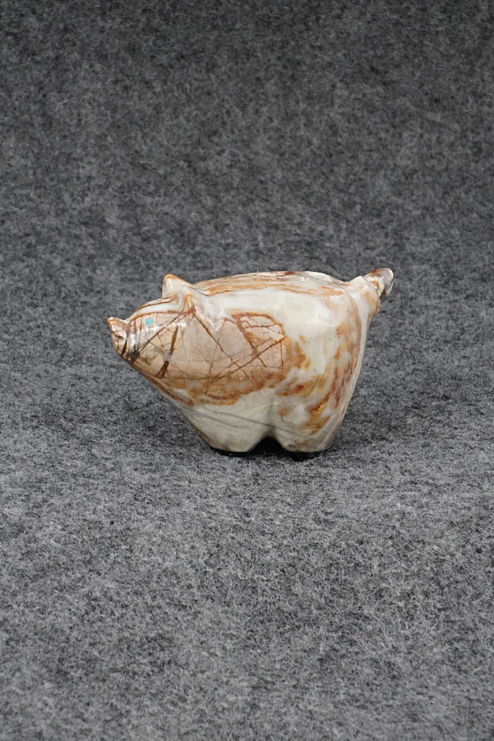 Pig Zuni Fetish Carving - Delvin Leekya