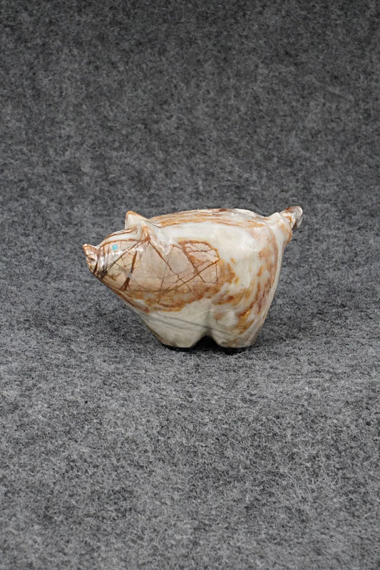 Pig Zuni Fetish Carving - Delvin Leekya
