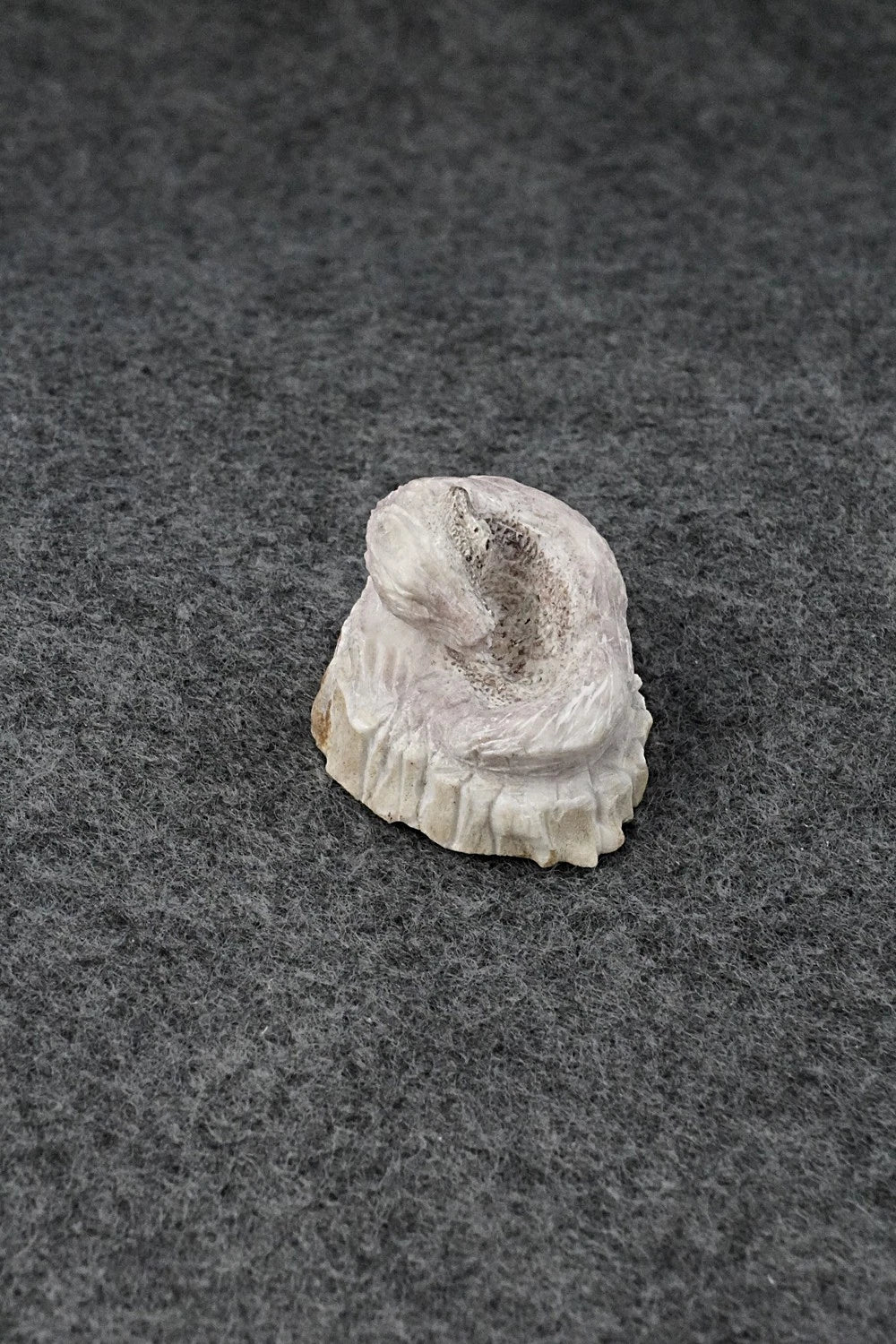 Fox Zuni Fetish Carving - Chris Peina