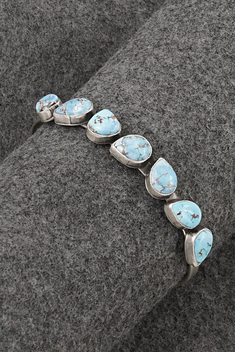 Turquoise & Sterling Silver Bracelet - Verley Betone