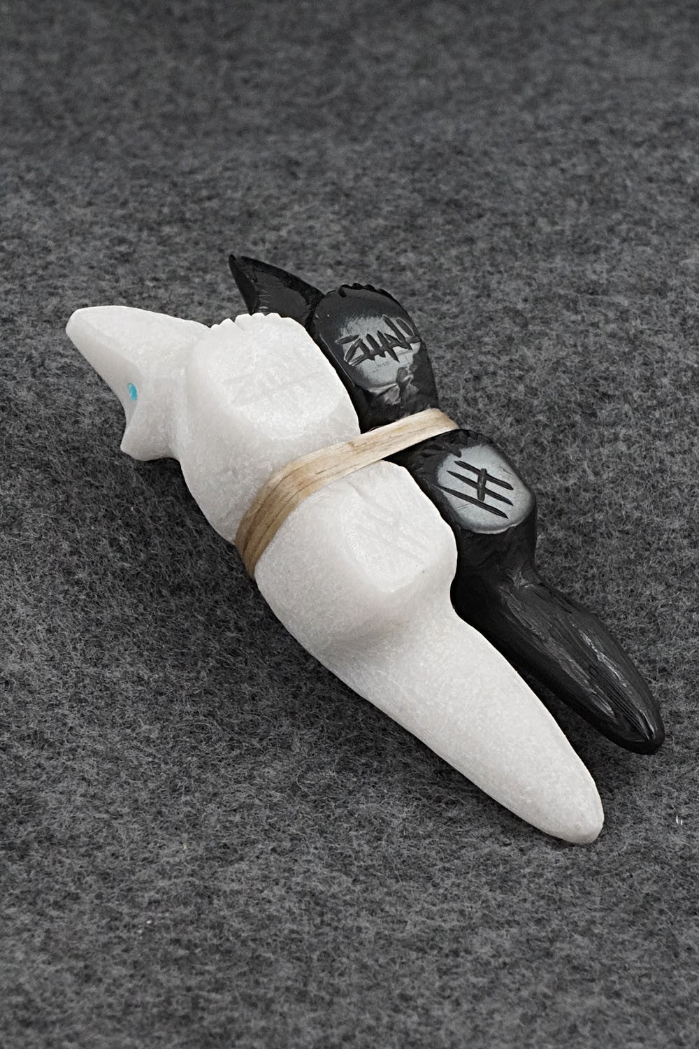 Wolf Zuni Fetish Carving - Herbert Halate