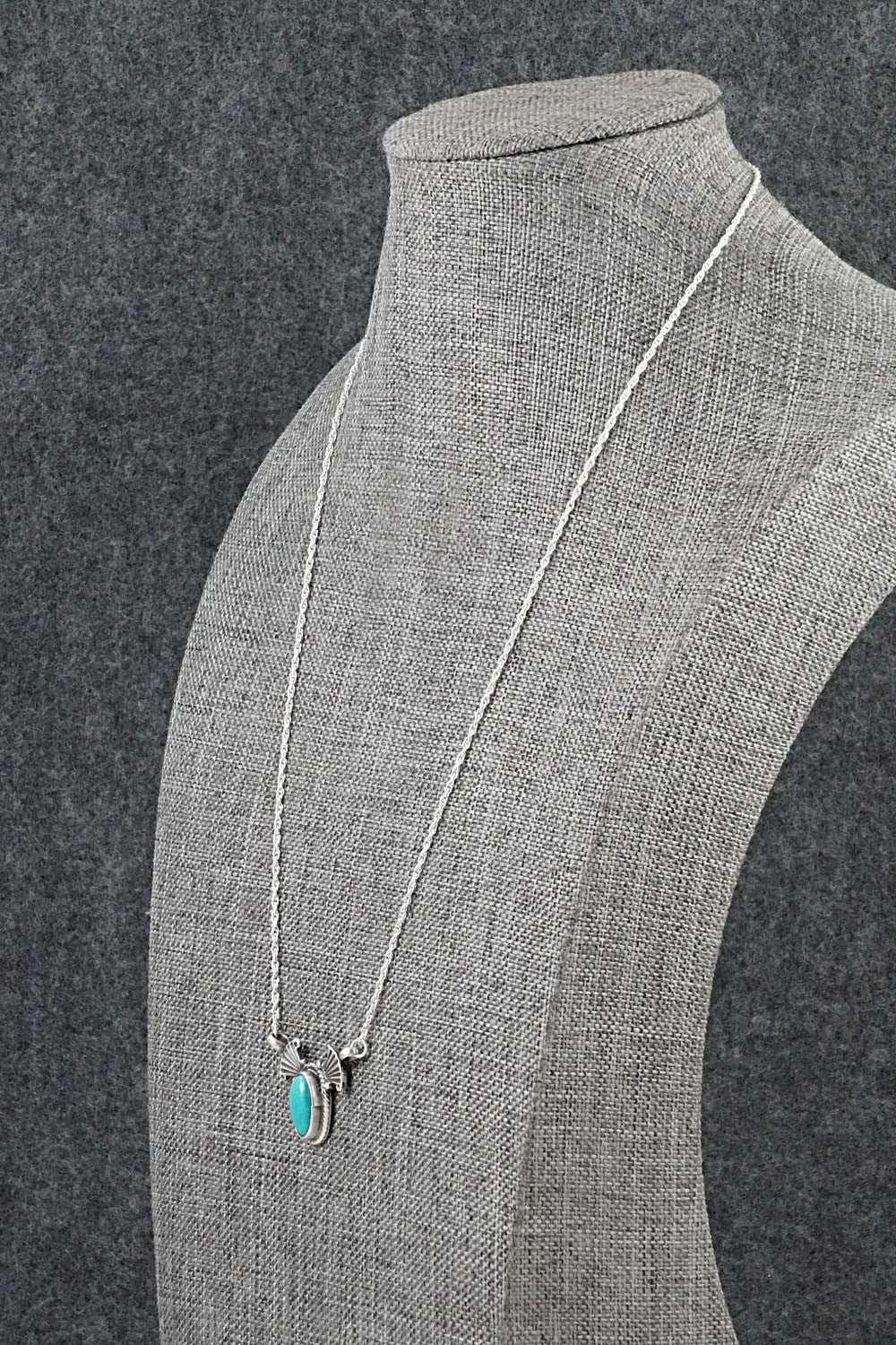 Turquoise & Sterling Silver Necklace - Verley Betone