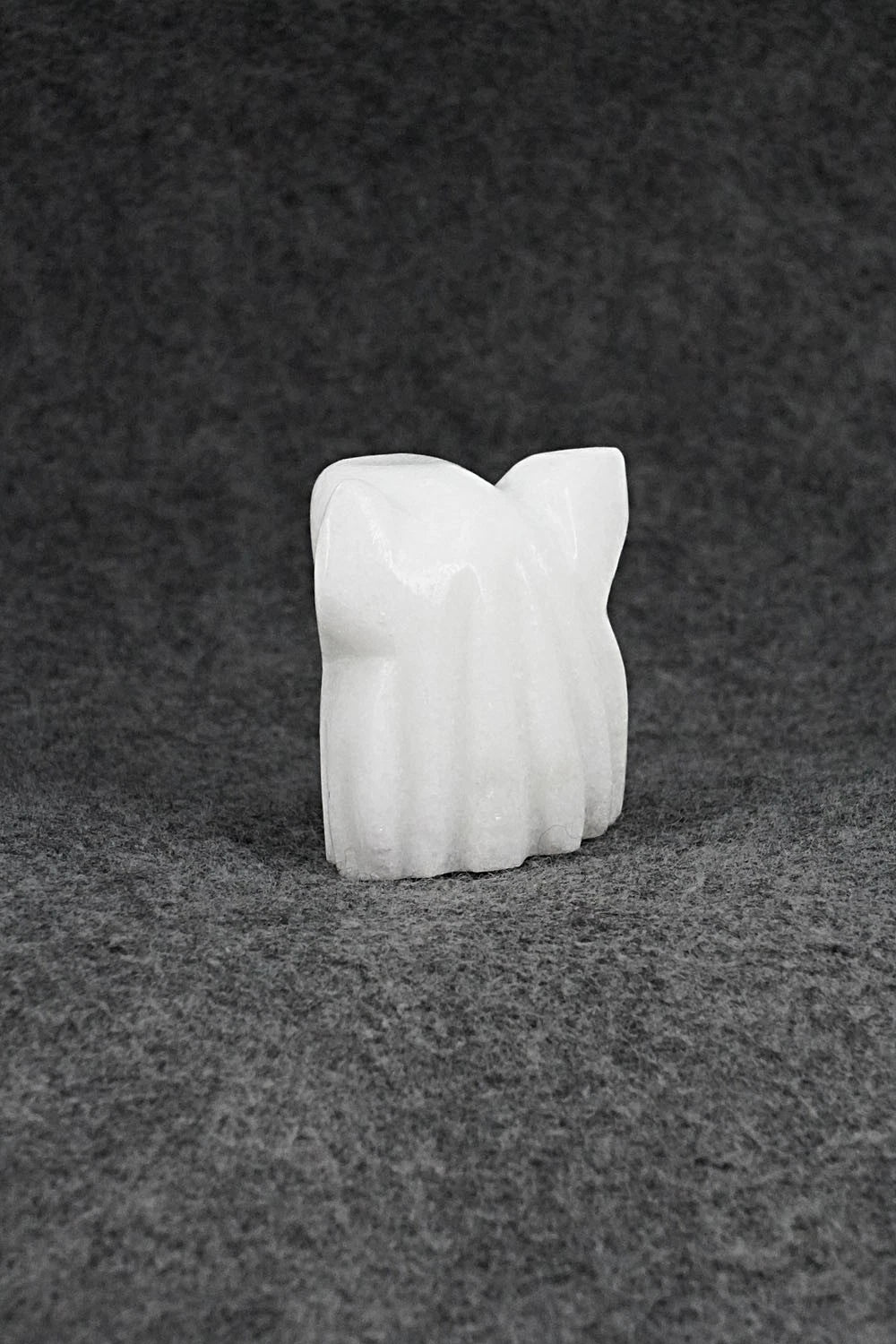 Ghost Zuni Fetish Carving - Benina Kallestewa