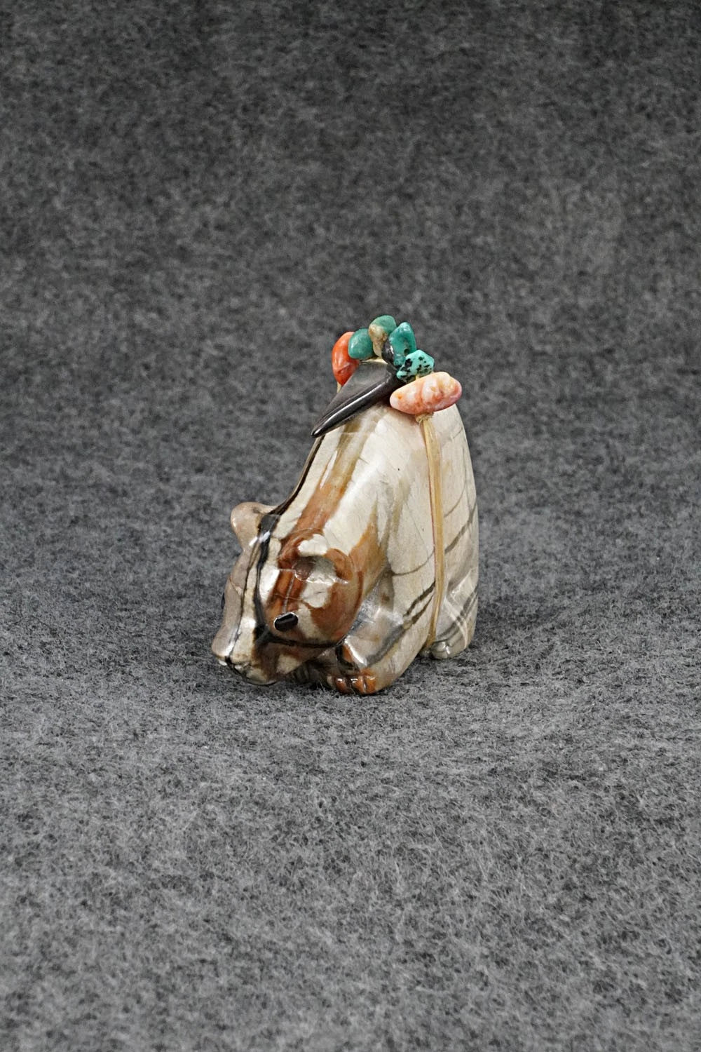 Bear Zuni Fetish Carving - Randy Lucio