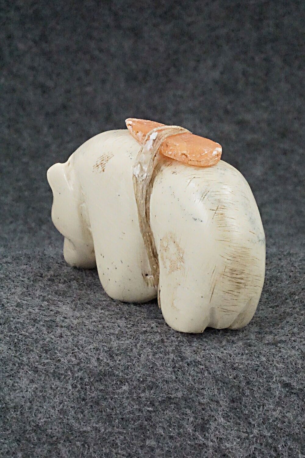 Bear Zuni Fetish Carving - Justin Red Elk