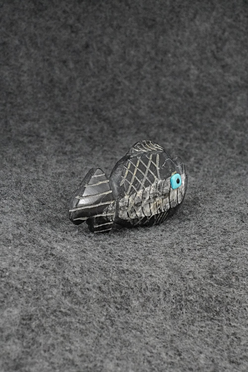 Fish Zuni Fetish Carving - Danette Laate