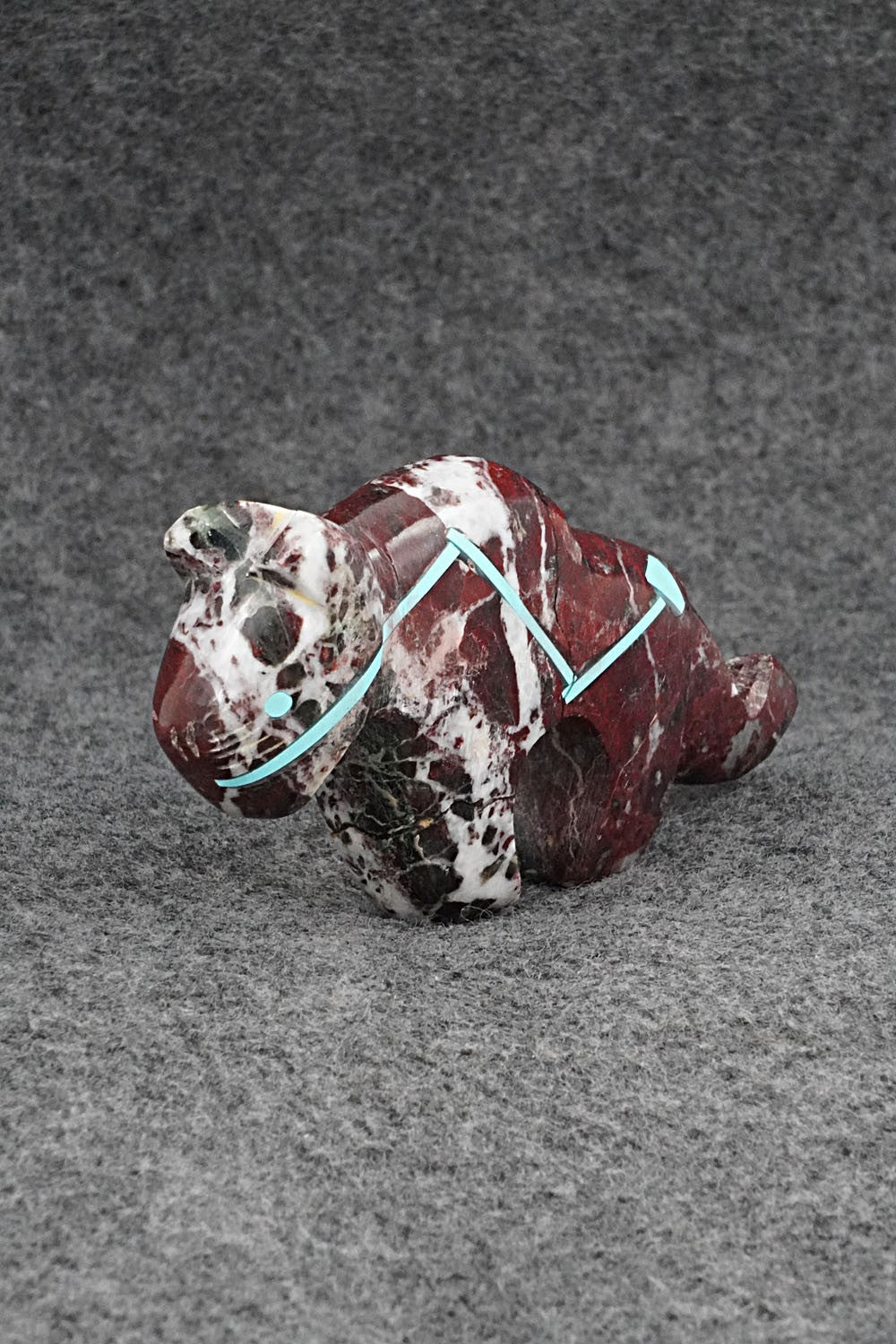 Mountain Lion Zuni Fetish Carving - Kenric Laiwakete