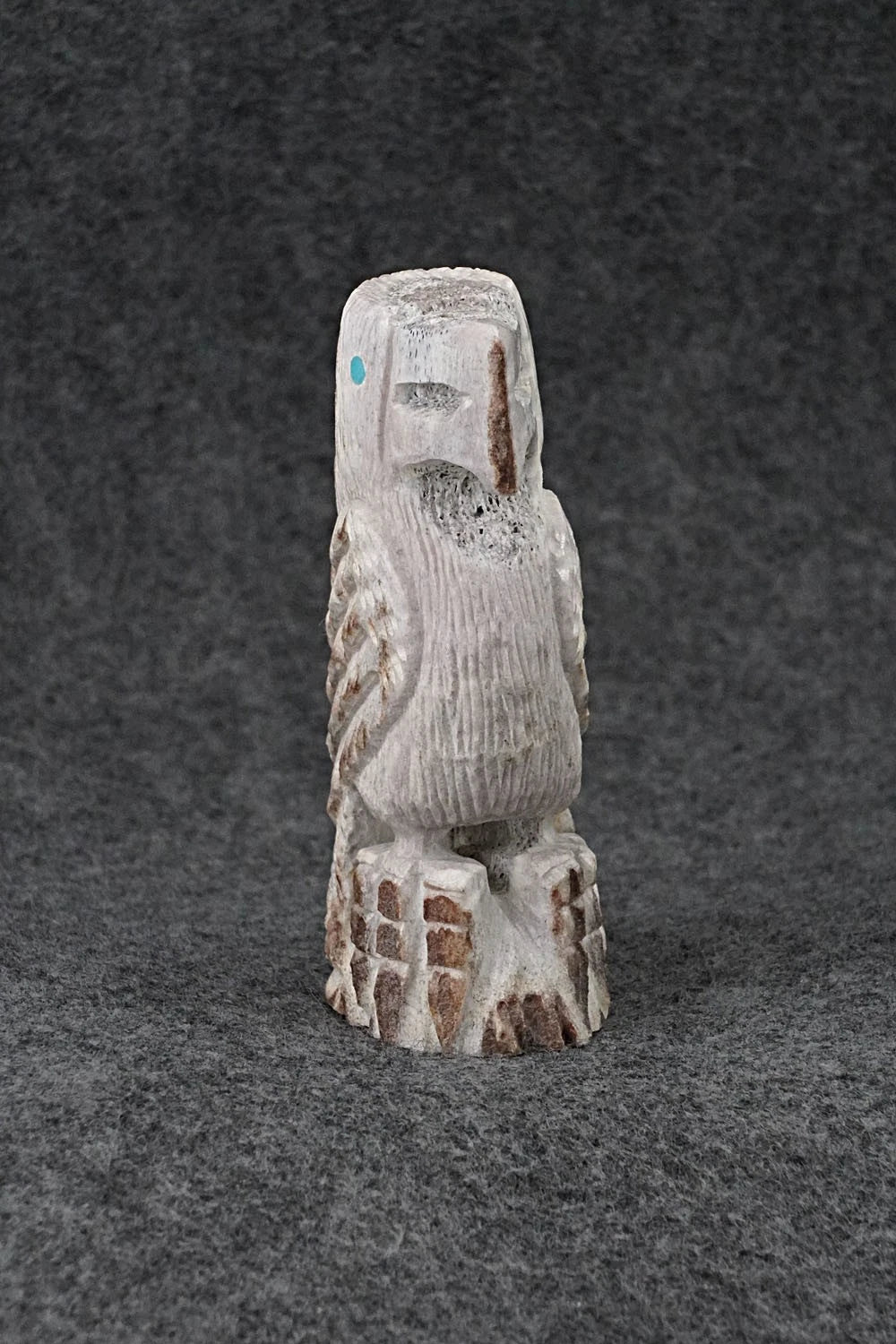 Eagle Zuni Fetish Carving - Gerrick Weeka