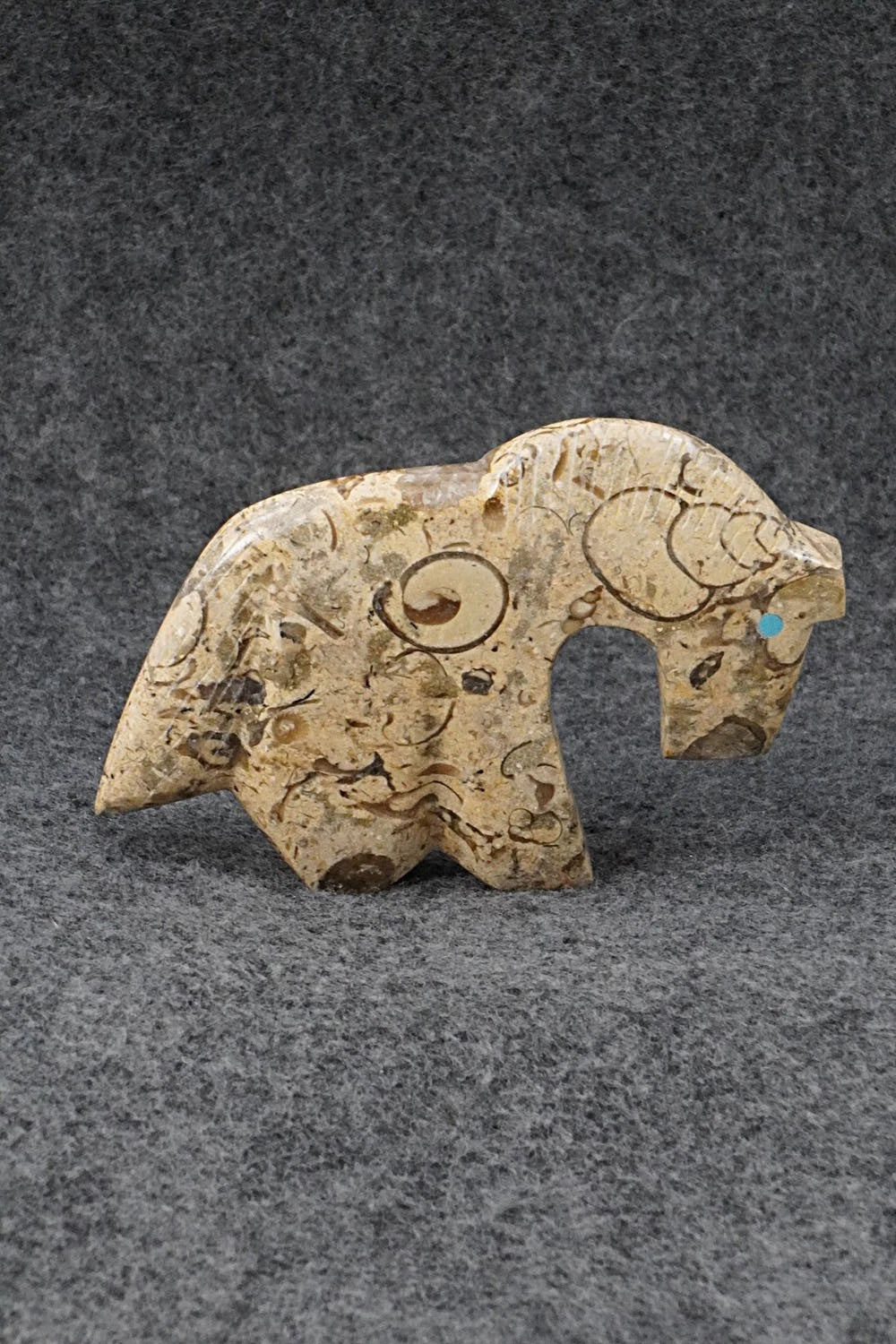 Horse Zuni Fetish Carving - Kenric Laiwakete