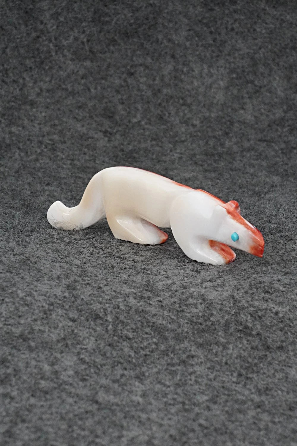 Mountain Lion Zuni Fetish Carving - Ronnie Lunasee