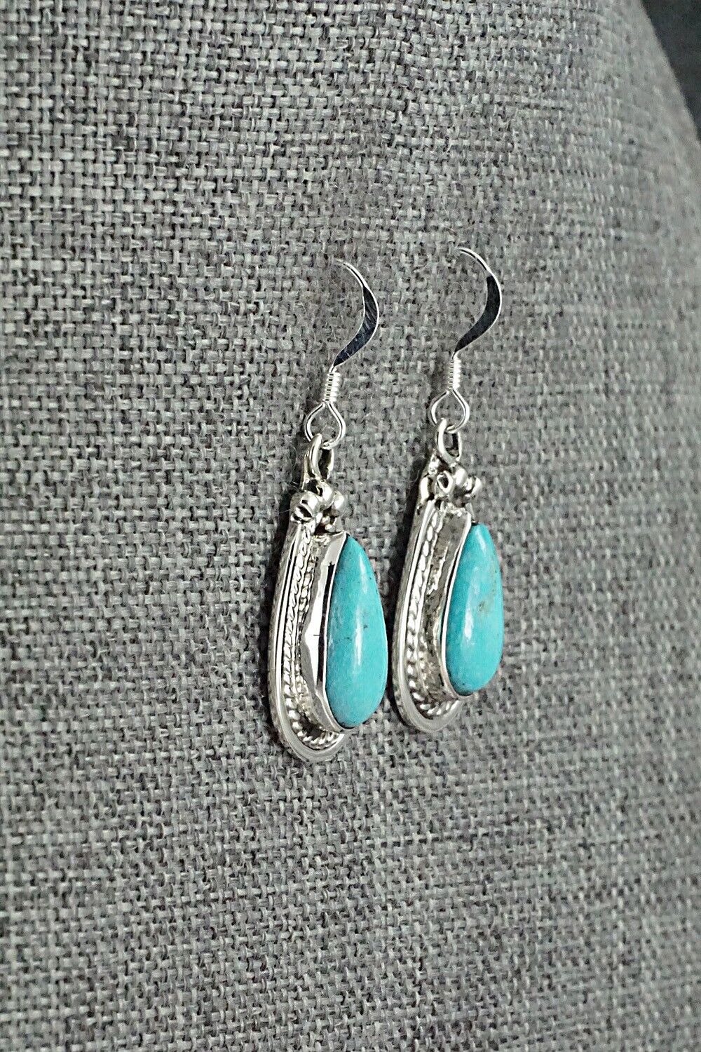 Turquoise & Sterling Silver Earrings - Verley Betone