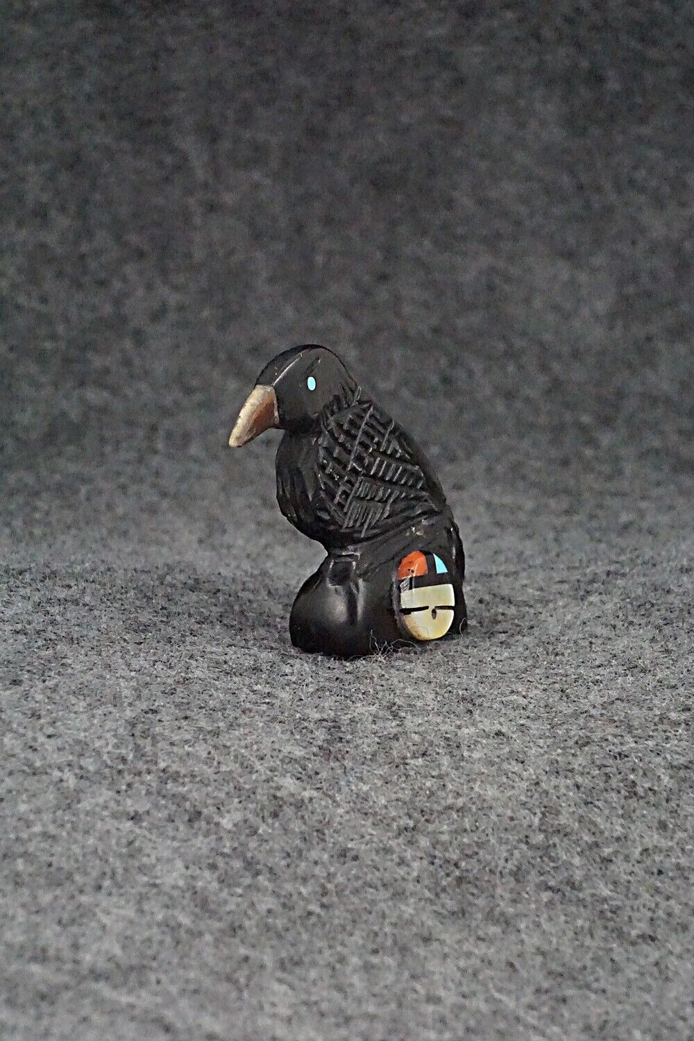 Crow Zuni Fetish Carving - Darrin Boone