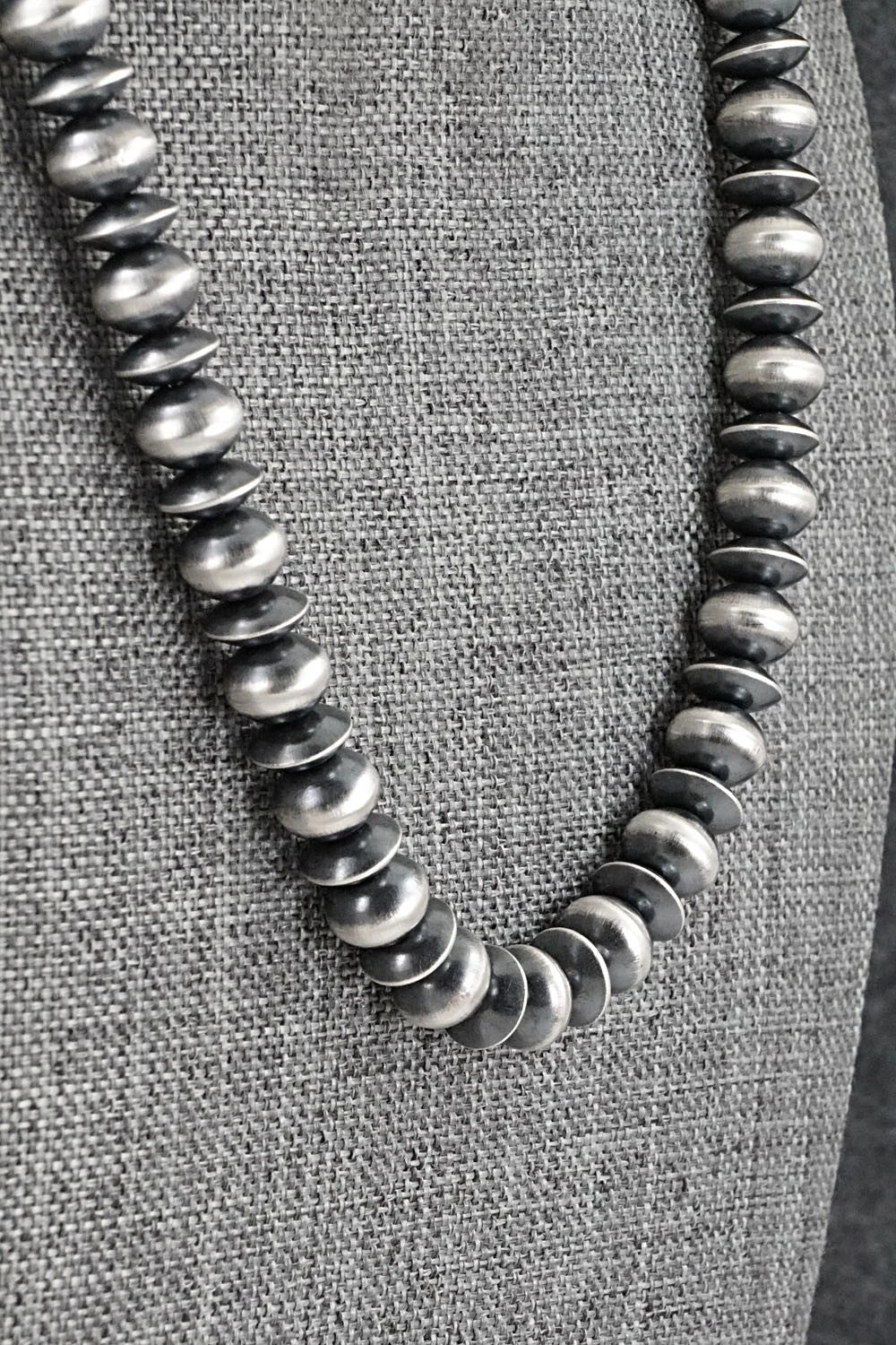 Sterling Silver Navajo Pearl Necklace 18" - Tonisha Haley