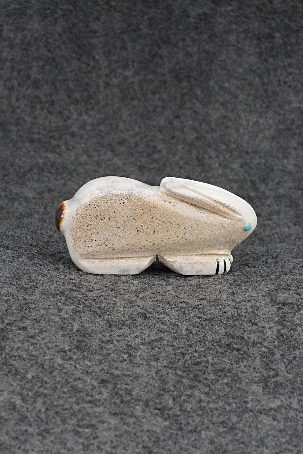 Rabbit Zuni Fetish Carving - Claudia Peina