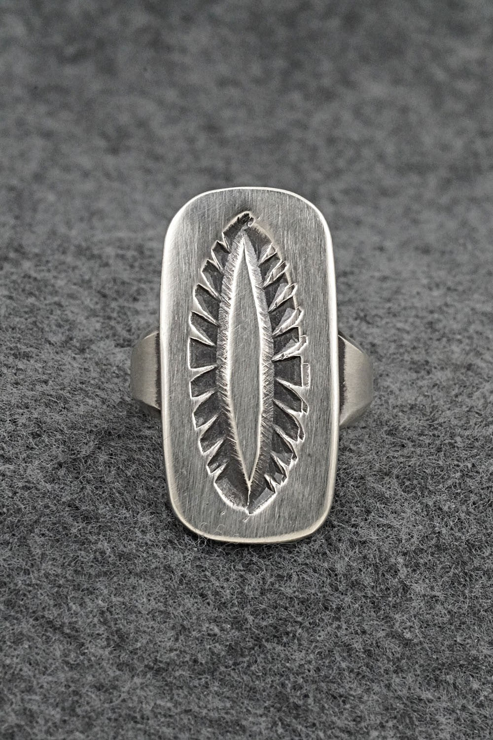 Sterling Silver Ring - Emerson Bill - Size 11