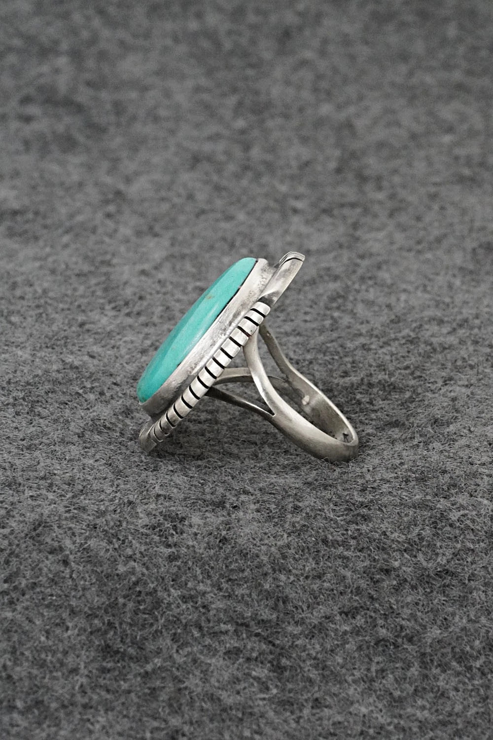 Turquoise & Sterling Silver Ring - Thomas Francisco - Size 6.5
