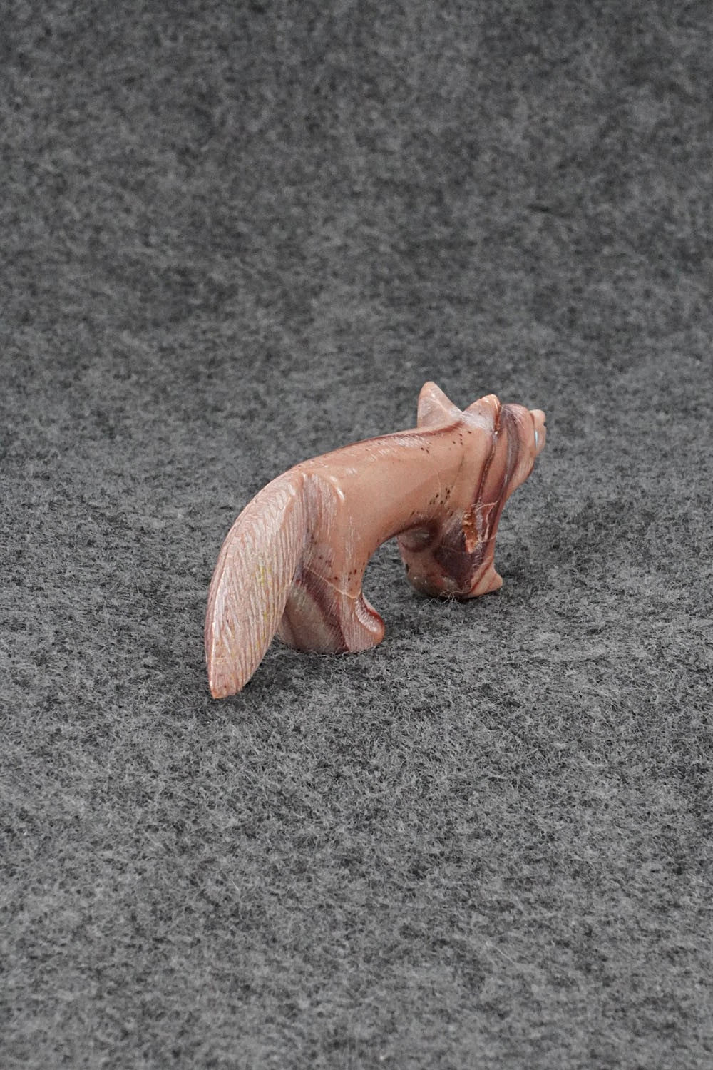 Wolf Zuni Fetish Carving - Ronnie Lunasee